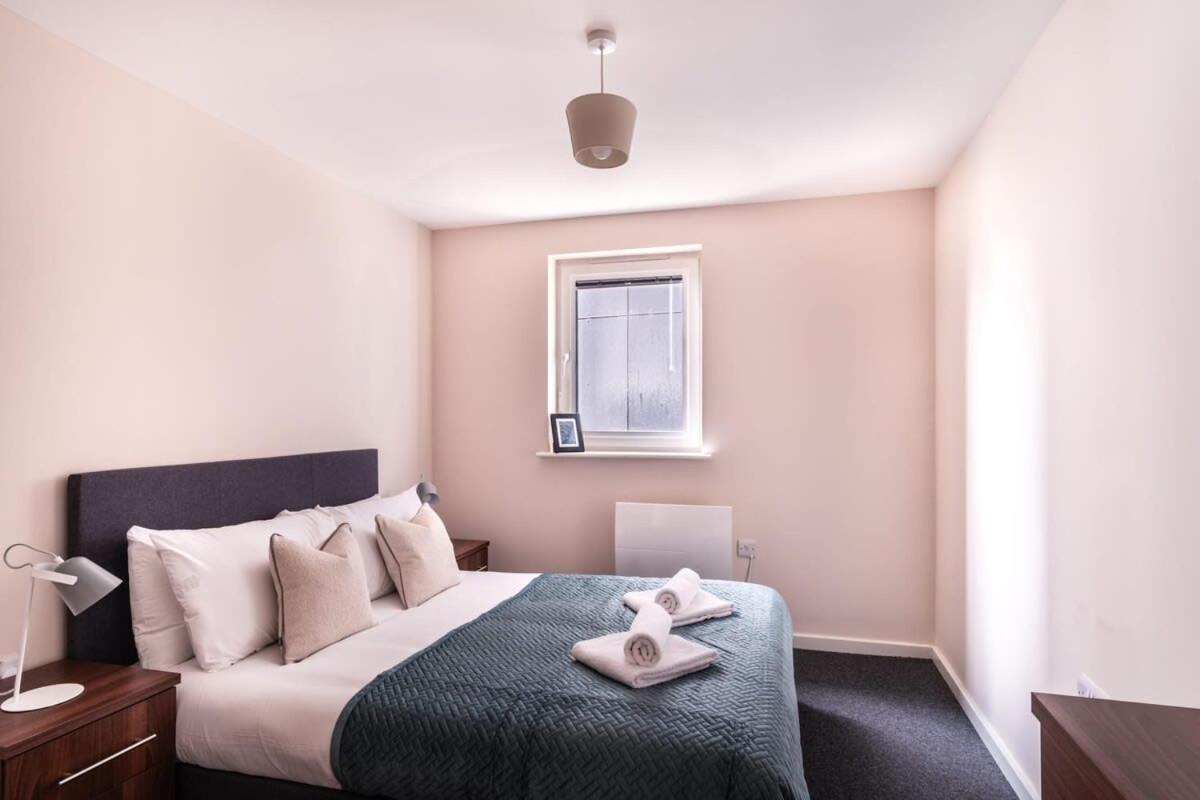 Modern & Spacious 2 Bed Apartment In Manchester Eksteriør billede